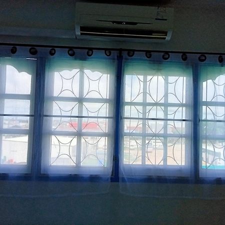 Happy Home Guest House Бан Пе Екстериор снимка